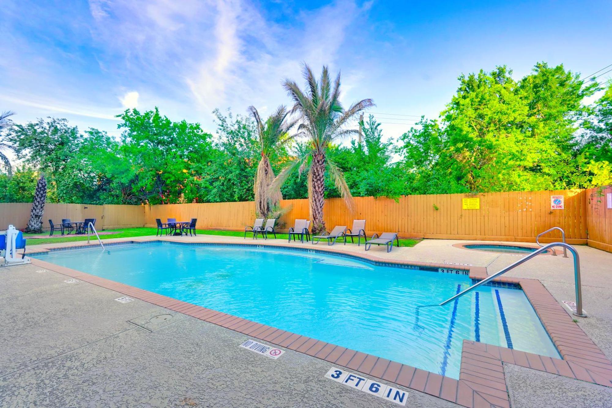 La Quinta By Wyndham Houston Hobby Airport Hotel Buitenkant foto